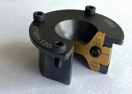 Lama Ktw-12 utilizzata per l'apprettatrice pneumatica e l'apprettatrice manuale di punta