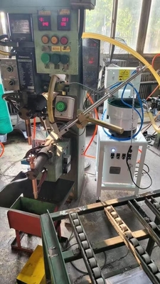 Sistema d'alimentazione automatico saldatura a punti matta automatica
