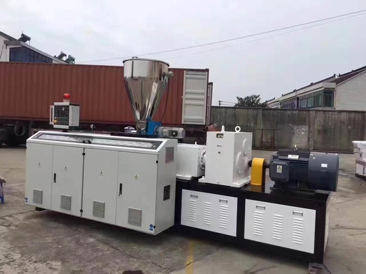 Estrusore monovite SJ75 per l'estrusione di tubi e lamiere