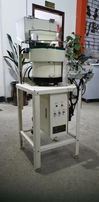 Alimentatore automatico di dadi a bullone a ciotola vibrante per saldatrice a proiezione