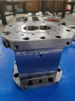 Barrel resistente all'usura per l'estrusione di tubi e tubi di grande diametro