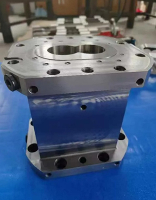 Barrel resistente all'usura per l'estrusione di tubi e tubi di grande diametro