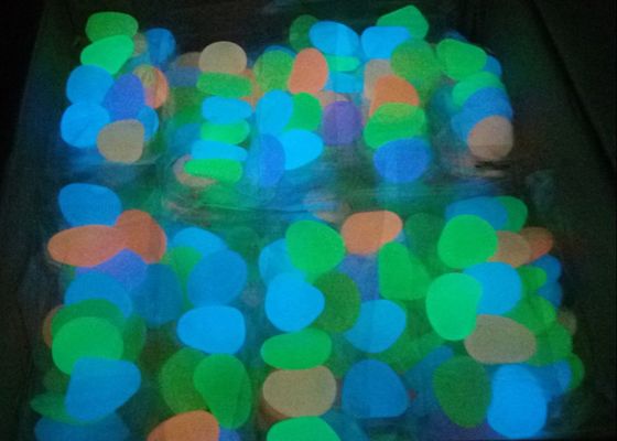 ciottolo di plastica luminescente della glassa di 3mm per la via del paesaggio