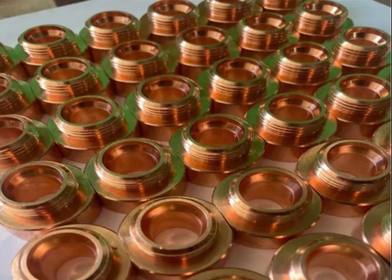 Il dado della flangia copre 17mmx25mm per la saldatura a punti del dado